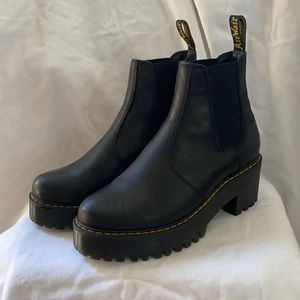 Dr. Martens Chelsea Boots